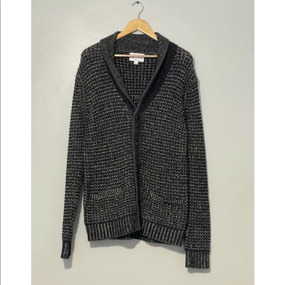 Men’s sweater